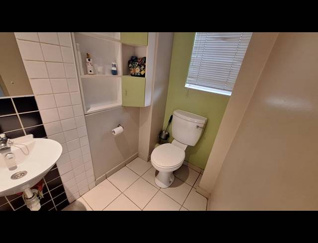 2 BEDROOM PROPERTY TO RENT IN HILLCREST
